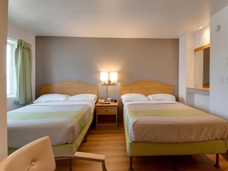 Motel 6-Brownsville, Tx Екстер'єр фото